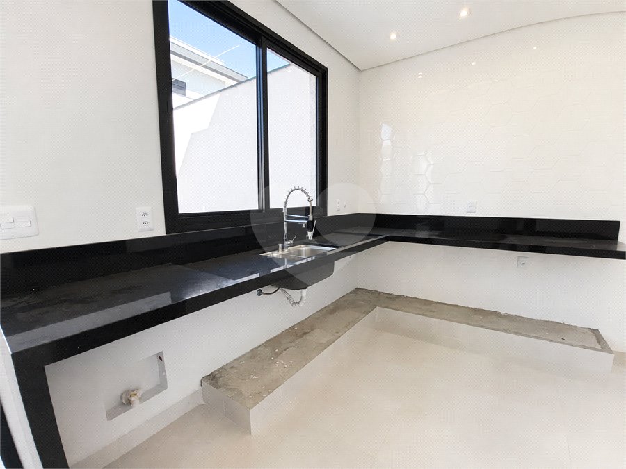 Casa à venda com 3 suítes no condomínio Bougainville, Sorocaba - SP