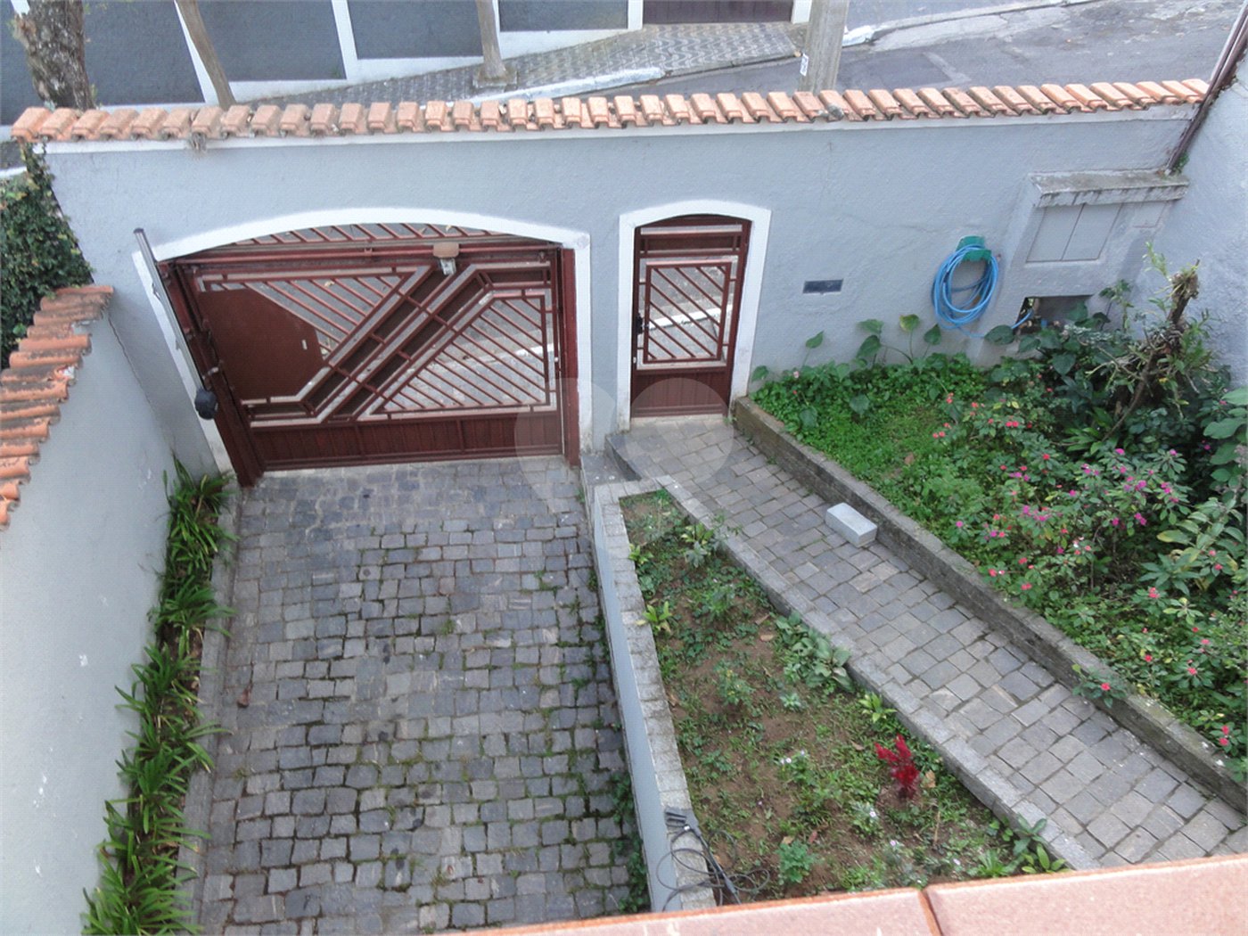 Sobrado à venda com 3 quartos, sendo 1 suíte, em Horto, São Paulo, SP