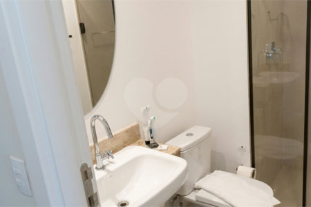 Apartamento à venda com 1 quarto em Santo Amaro, São Paulo, SP