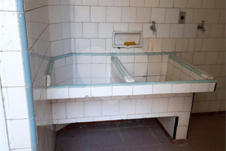 Sobrado à venda com 3 quartos em Vila Romana, São Paulo, SP