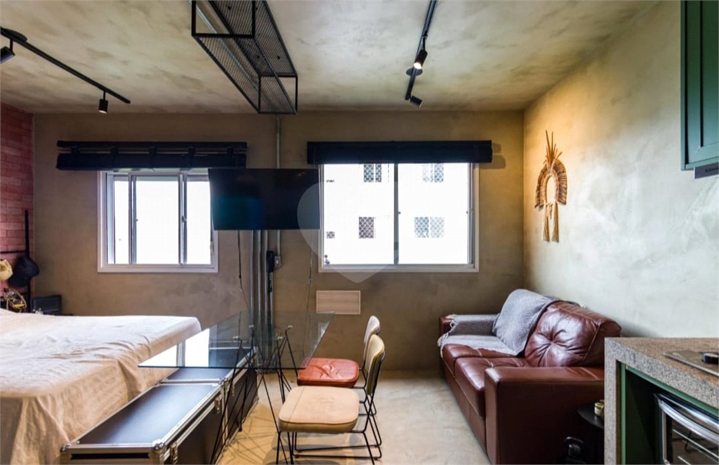 Apartamento à venda com 1 quarto em Paraíso do Morumbi, São Paulo, SP