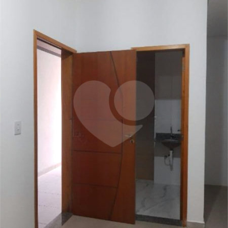 Apartamento à venda com 2 quartos em Vila Invernada, São Paulo, SP