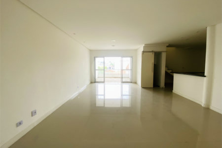 Apartamento à venda com 3 quartos, sendo 1 suíte, em Baeta Neves, São Bernardo do Campo, SP