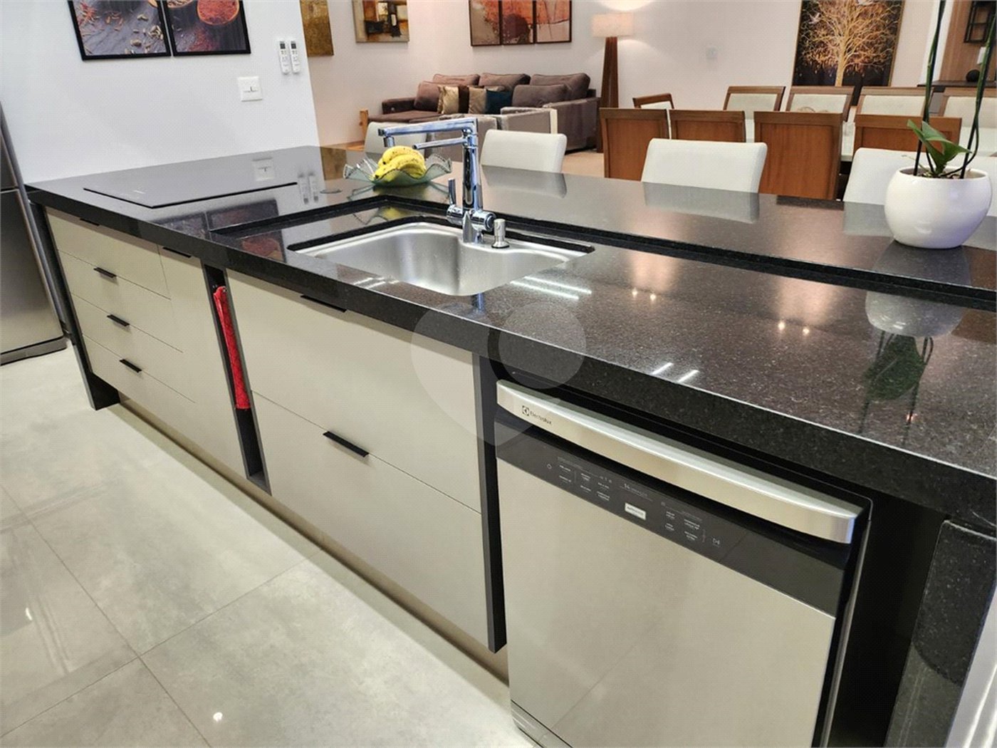 Casa à venda com 3 suítes em Residencial e Comercial Quinta das Laranjeiras, Araraquara, SP