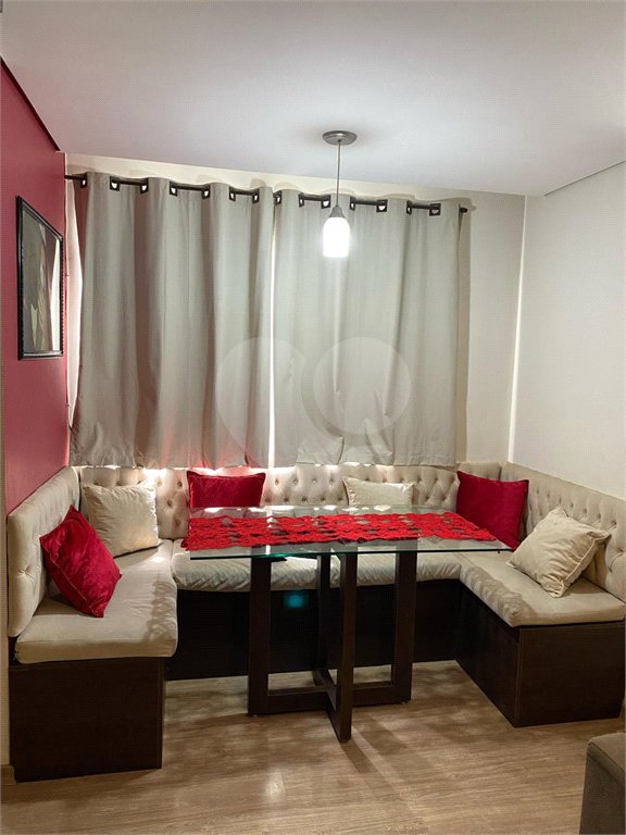 Apartamento à venda com 2 quartos em Vila Urupês, Suzano, SP