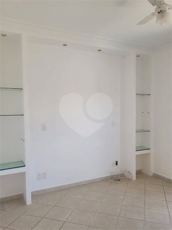 Sobrado à venda com 3 suítes em Jardim Regente, Indaiatuba, SP
