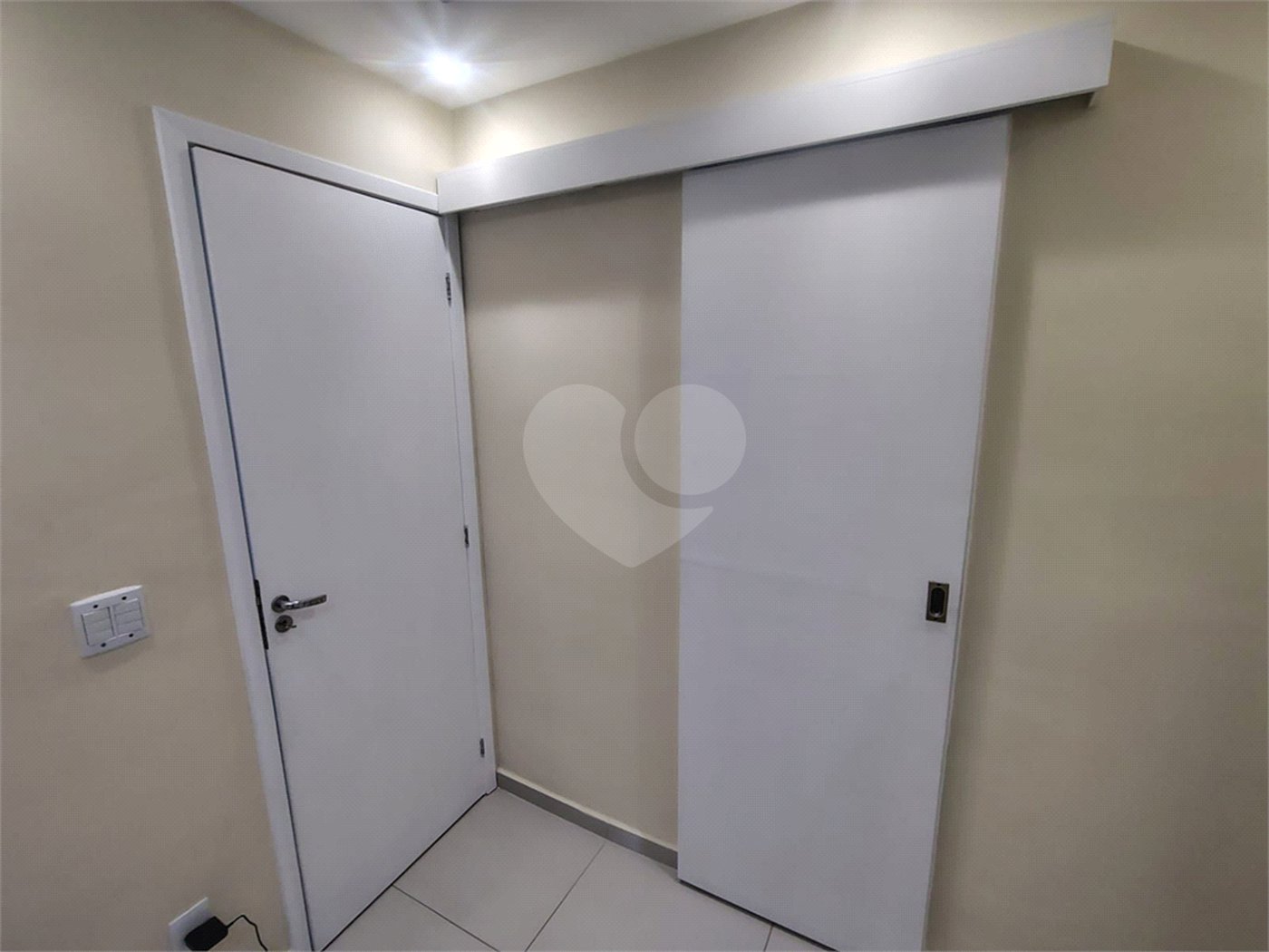 Apartamento à venda com 2 quartos, sendo 1 suíte, em Campo Grande, Rio de Janeiro, RJ
