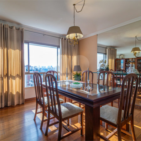 Apartamento à venda com 4 quartos, sendo 1 suíte,  em Brooklin, São Paulo, SP