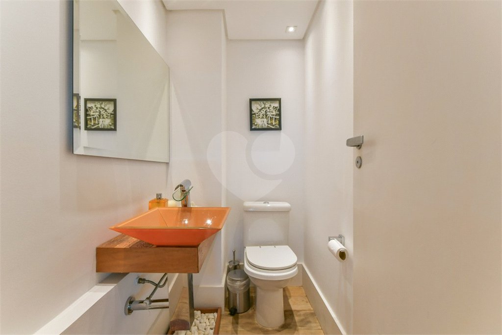 Apartamento à venda com 4 quartos, sendo 2 suítes, em Panamby, São Paulo, SP