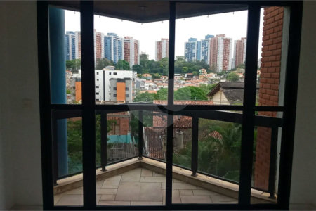 Apartamento à venda ou para alugar com 4 quartos, sendo 2 suítes,  em Vila Sônia, São Paulo, SP