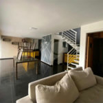 Casa para alugar com 5 quartos, sendo 3 suítes,  em Vila Oliveira, Mogi das Cruzes, SP