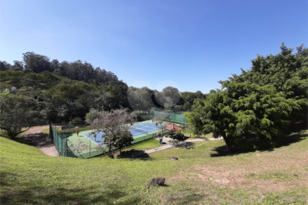 Casa à venda com 3 suítes no condomínio Villaggio Capriccio, Louveira - SP