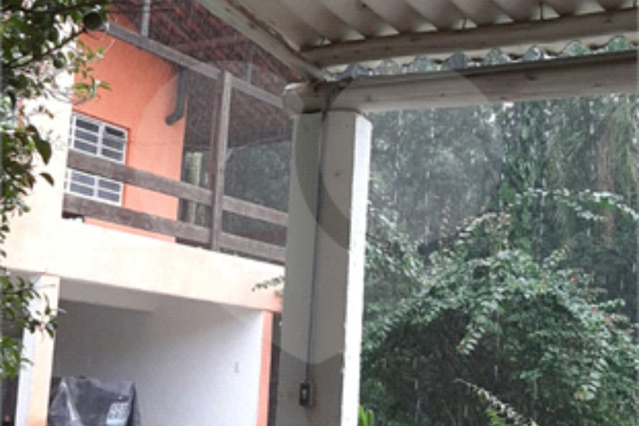 Casa à venda com 2 quartos em Caceia, Mairiporã, SP