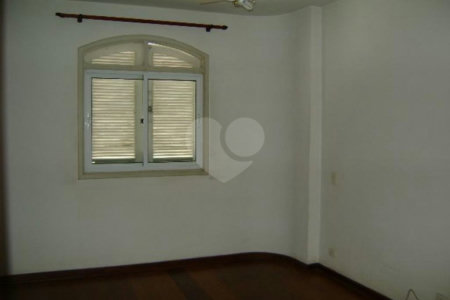 Cobertura à venda com 3 quartos, sendo 2 suítes, em Vila Sofia, São Paulo, SP
