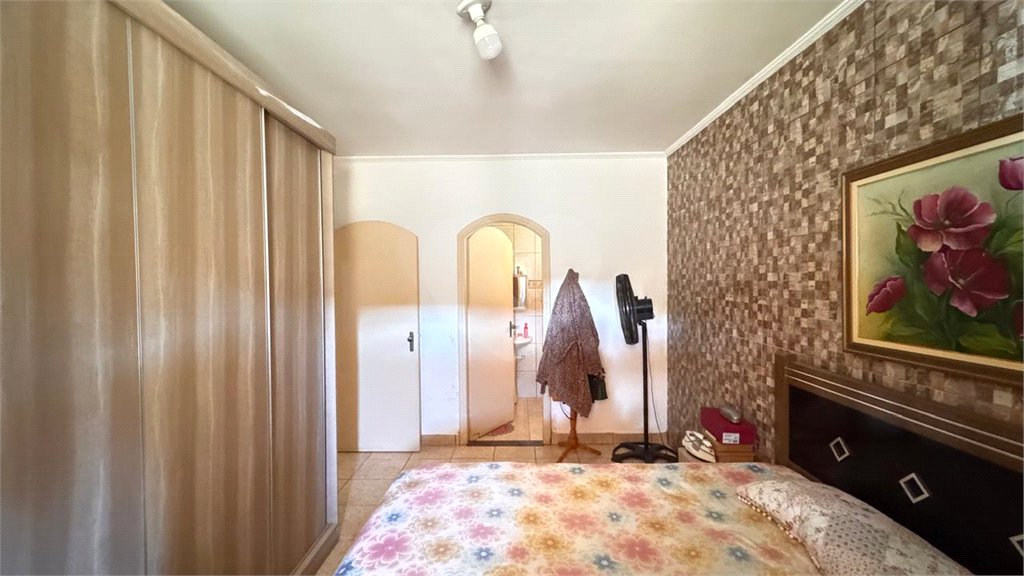 Chácara à venda com 3 quartos, sendo 1 suíte, em Vila São Pedro, Suzano, SP