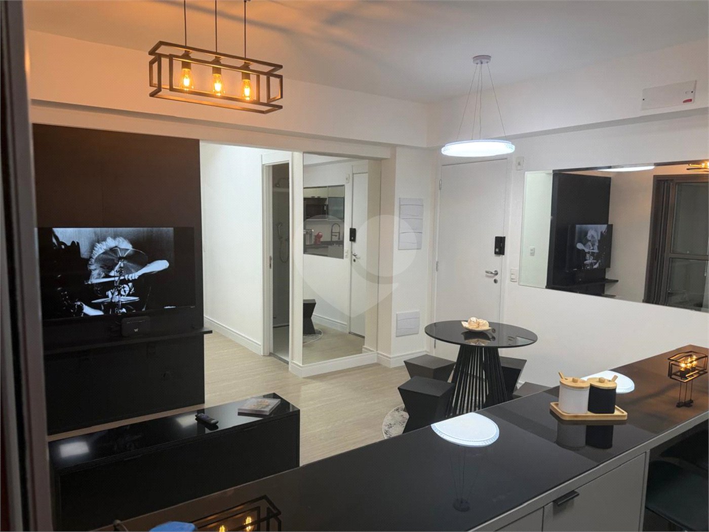 Apartamento à venda ou para alugar com 2 quartos, sendo 1 suíte, em Santana, São Paulo, SP