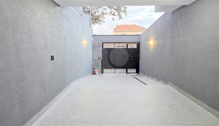 Sobrado à venda com 4 quartos, sendo 2 suítes, em Vila Monumento, São Paulo, SP