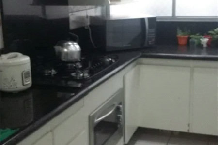 Apartamento à venda com 3 quartos em Cidade dos Bandeirantes, São Paulo, SP