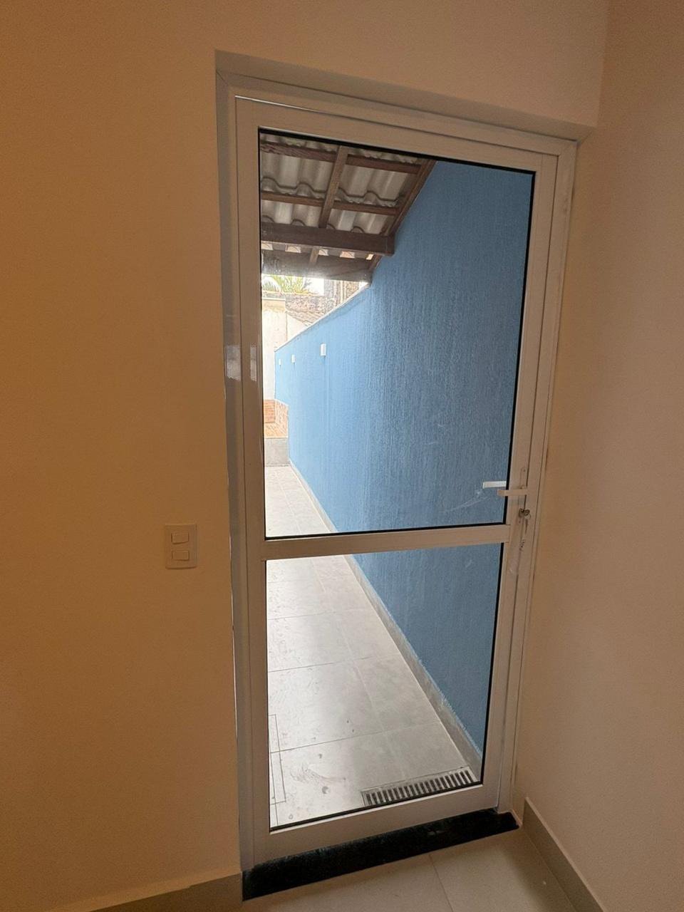 🏡 CASA COM PISCINA NO JARDIM MARABÁ – MONGAGUÁ