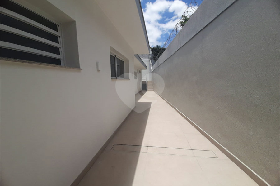 Casa Térrea à venda ou para alugar com 4 suítes em Jardim São Bento, São Paulo, SP