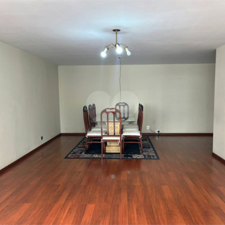 Apartamento à venda com 3 quartos, sendo 1 suíte, em Itaim Bibi, São Paulo, SP
