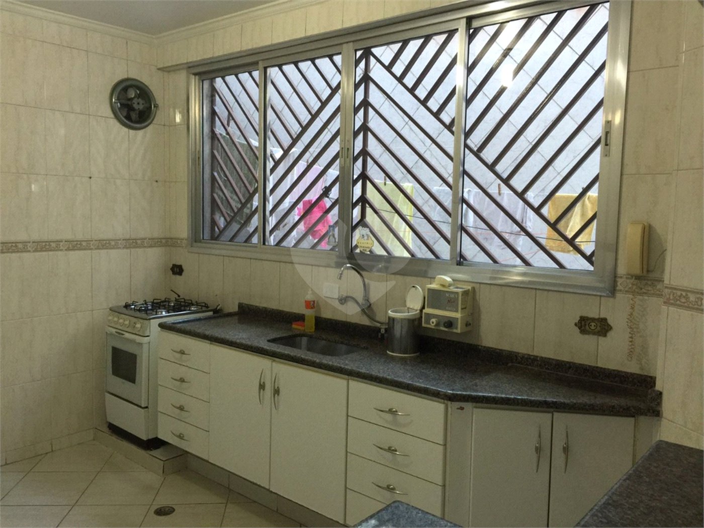 Casa à venda com 6 quartos, sendo 3 suítes, em Parque Jabaquara, São Paulo, SP