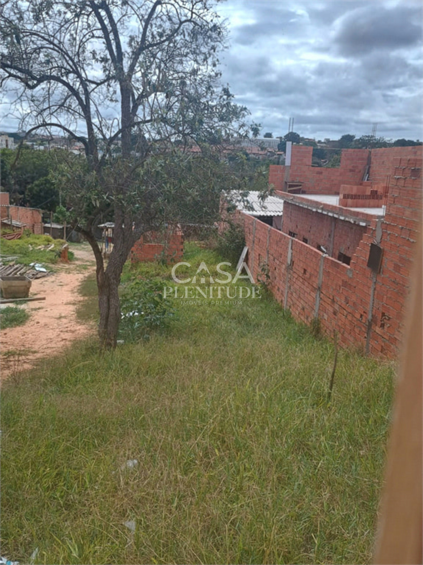Terreno à venda em Jardim Wanel Ville V, Sorocaba, SP