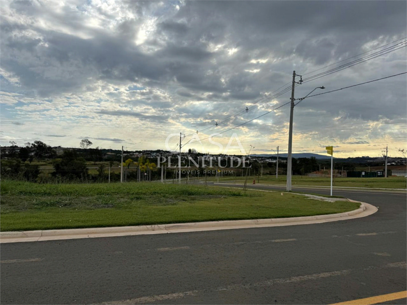 Terreno em condomínio à venda em Alphaville Nova Esplanada, Votorantim, SP