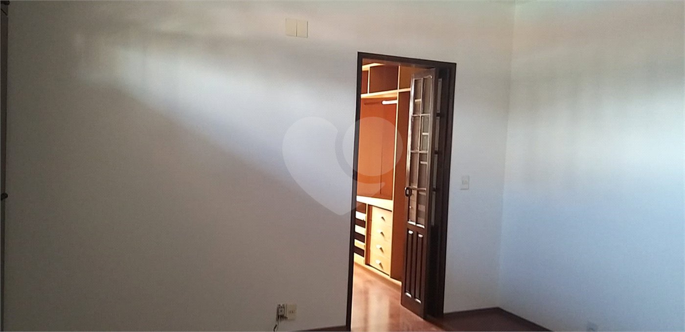 Sobrado à venda com 3 quartos, sendo 1 suíte, em Parque Mandaqui, São Paulo, SP
