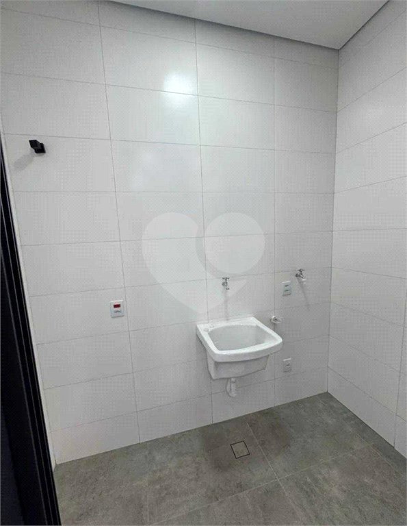 Casa à venda com 3 quartos, sendo 1 suíte,  no condomínio Terras de São Francisco, Sorocaba - SP