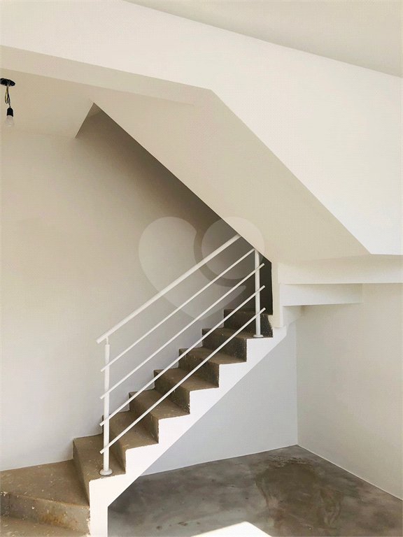 Casa à venda com 2 quartos no condomínio Residencial Turim, Mogi das Cruzes - SP