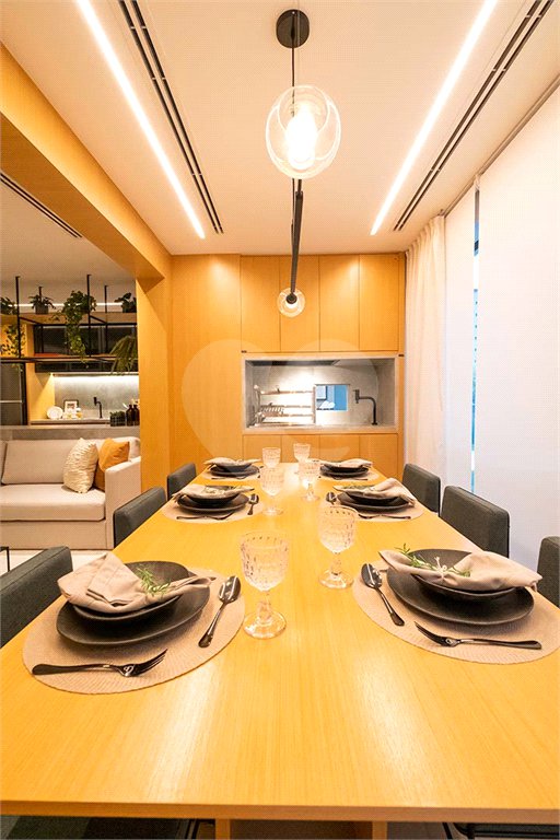 Apartamento à venda com 2 quartos, sendo 1 suíte, em Pinheiros, São Paulo, SP