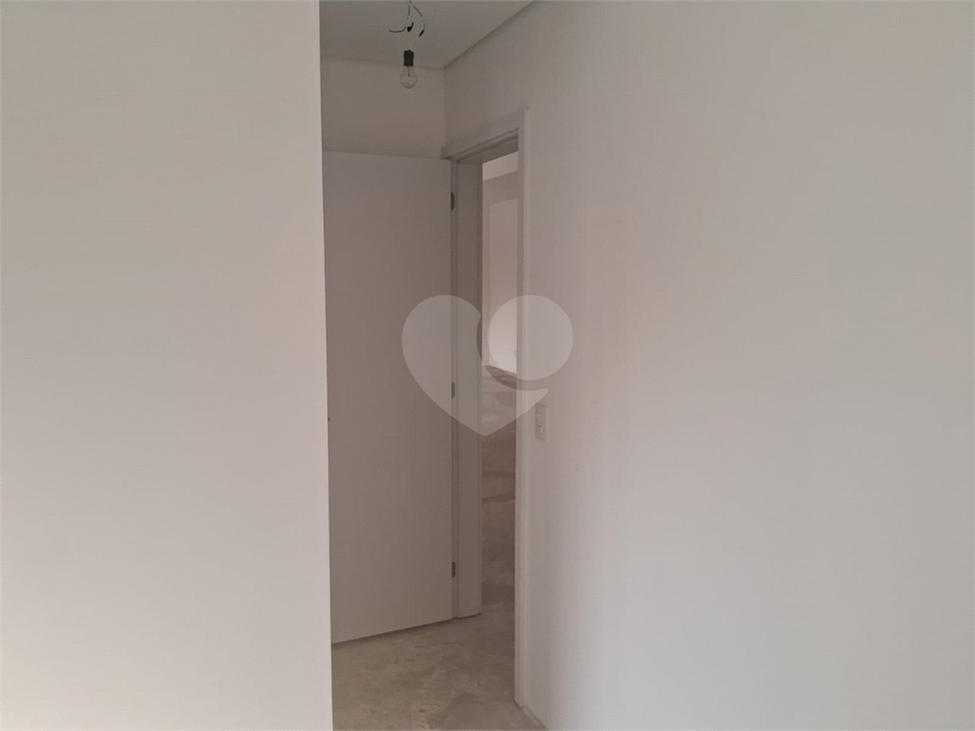Apartamento à venda com 2 suítes em Alto da Lapa, São Paulo, SP