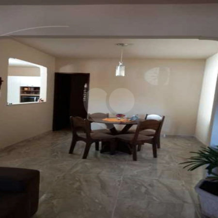 Casa à venda com 3 quartos em Campo Grande, Rio de Janeiro, RJ
