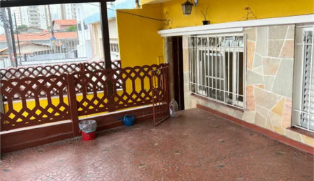 Sobrado à venda com 5 quartos, sendo 2 suítes, em Vila Universitária, São Paulo, SP
