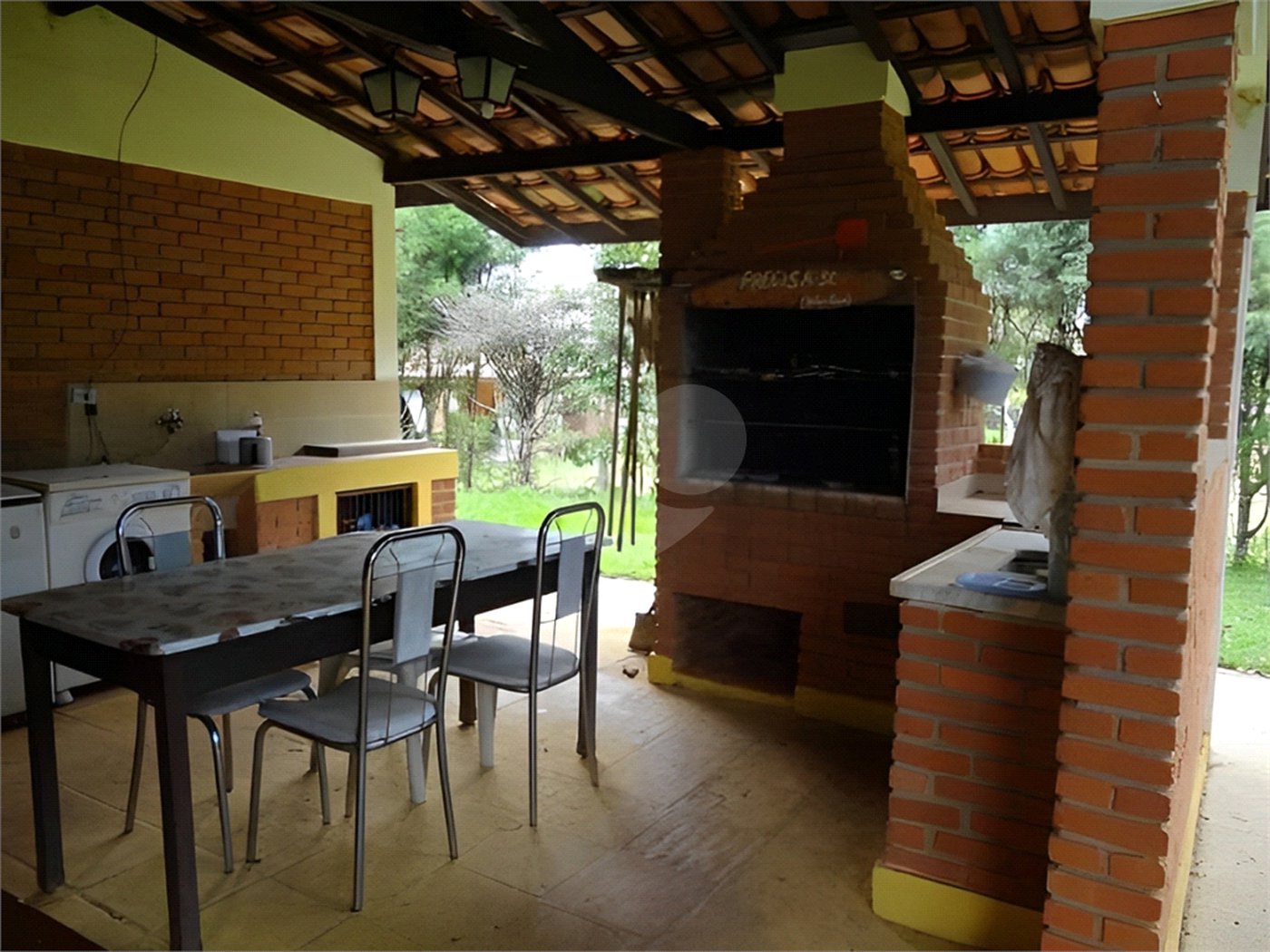Chácara à venda com 3 quartos, sendo 1 suíte, em Morada do Sol, Sarapuí, SP