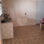 Casa à venda com 3 quartos, sendo 1 suíte, no condomínio Sem Nome, São Paulo - SP