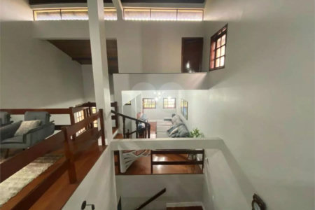 Sobrado à venda com 3 quartos, sendo 1 suíte, em Adalgisa, Osasco, SP