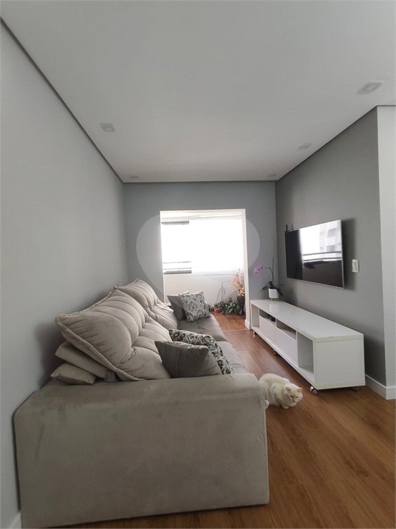 Apartamento à venda com 3 quartos, sendo 1 suíte,  em Vila Monumento, São Paulo, SP