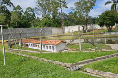 Sítio à venda com 2 quartos, sendo 1 suíte,  em Alto da Serra (mailasqui), São Roque, SP
