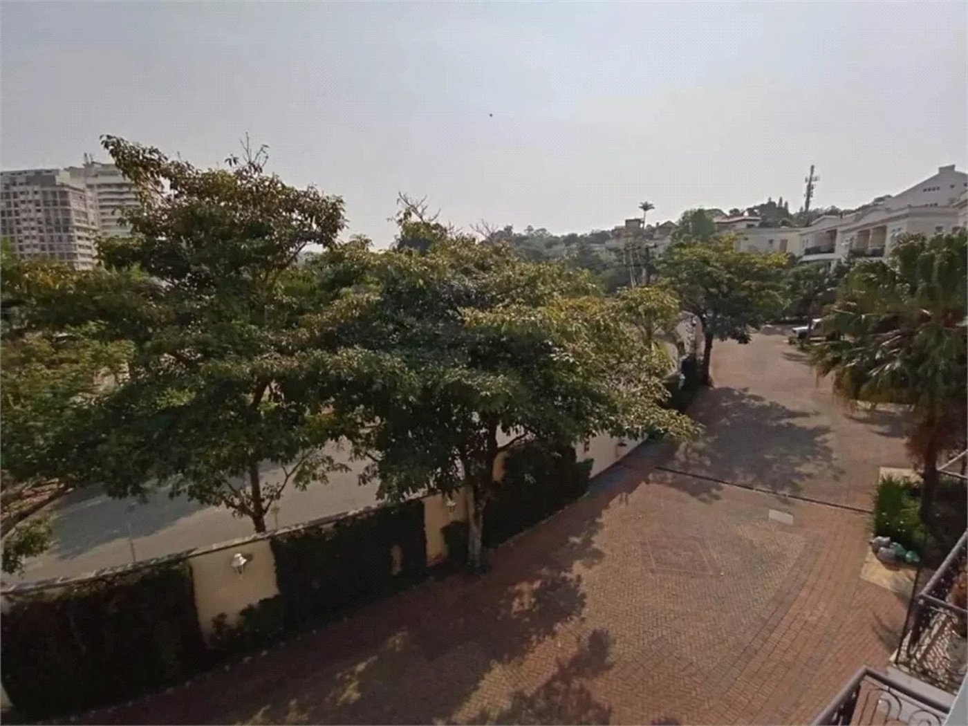 Casa à venda com 3 suítes no condomínio Solares Vila Europa, São Paulo - SP