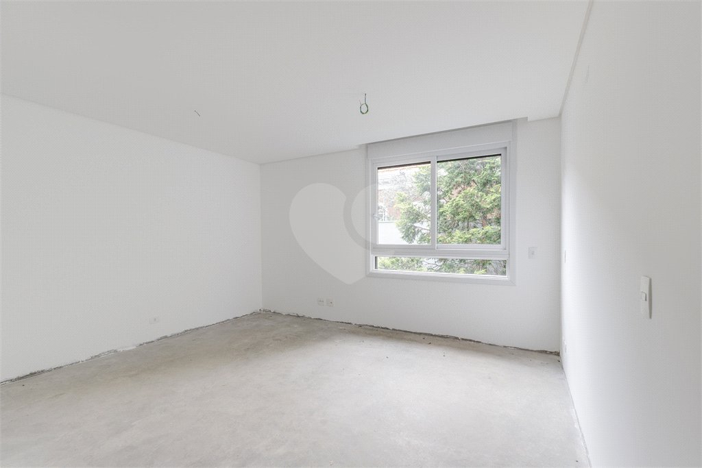 Casa à venda com 4 suítes no condomínio Venezia, São Paulo - SP