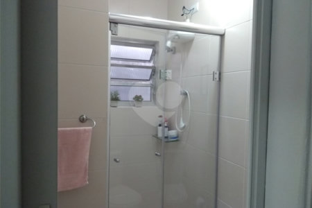 Sobrado à venda com 3 quartos, sendo 2 suítes, em Parque Vitória, São Paulo, SP