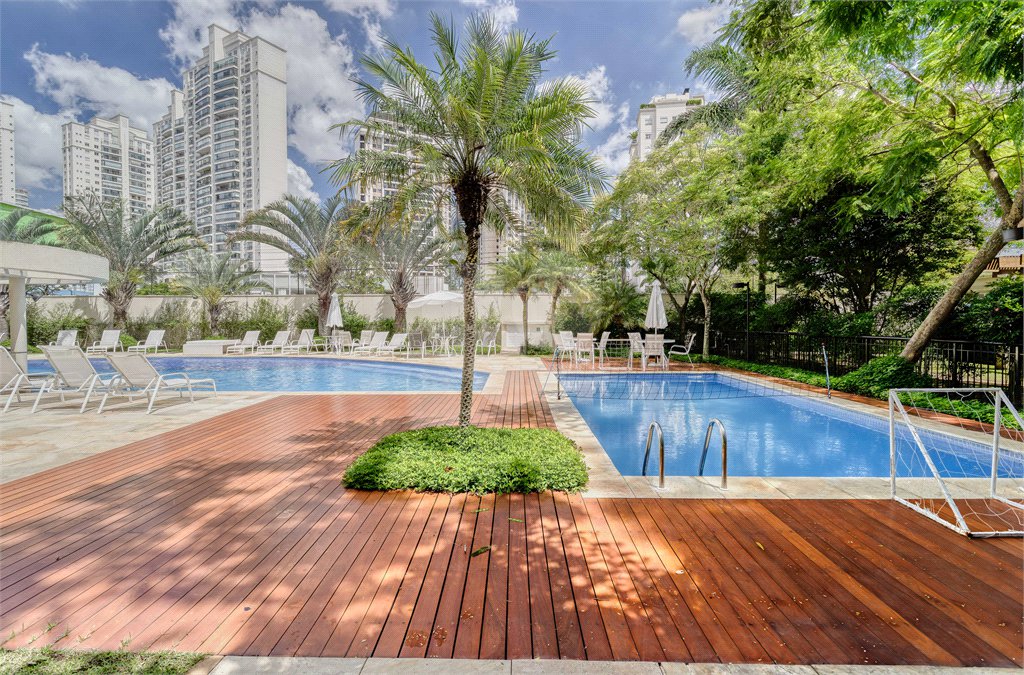 Apartamento à venda com 4 suítes em Alto da Boa Vista, São Paulo, SP