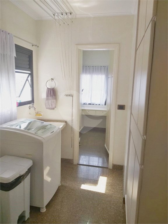 Apartamento à venda com 3 quartos, sendo 1 suíte, em Vila Gomes Cardim, São Paulo, SP