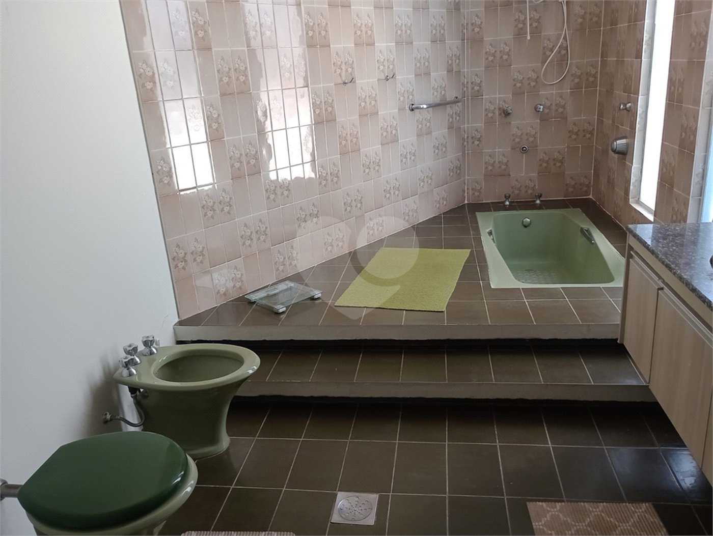 Casa à venda com 4 quartos, sendo 1 suíte, em Vila Rosa, Itapetininga, SP
