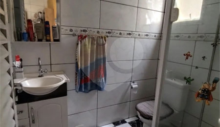 Sobrado à venda com 4 quartos em Bandeiras, Osasco, SP
