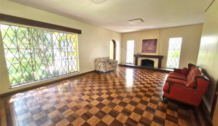 Casa Térrea à venda com 5 quartos em Jardim Petrópolis, São Paulo, SP
