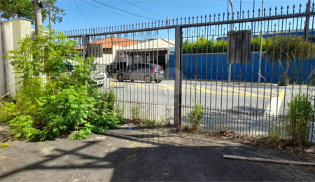 Casa Térrea à venda com 4 quartos, sendo 1 suíte,  em Vila Guilherme, São Paulo, SP