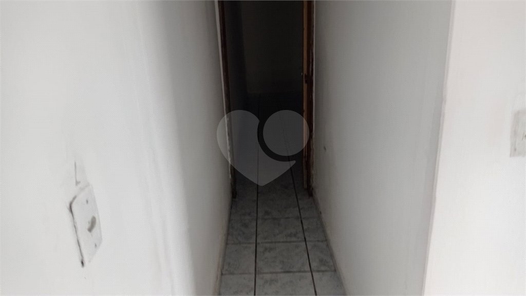Casa à venda com 4 quartos, sendo 1 suíte, em Vila Arruda, Itapetininga, SP